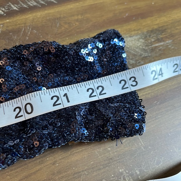 NWT lulu’s blue sequined gown size M. Wedding Guest or Formal Event! - Picture 10 of 12